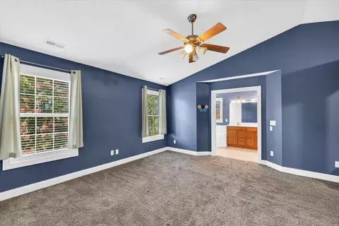Bedroom - 2005 Emerald Dr, Champaign, IL 61822 photo 1 of 10