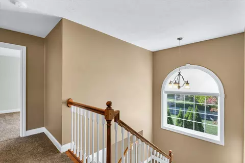 Entry Way - 2005 Emerald Dr, Champaign, IL 61822 photo 5 of 6