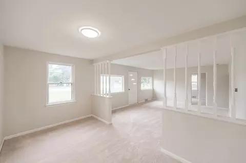 Living - 11502 Main St, Huntley, IL 60142 photo 4 of 4