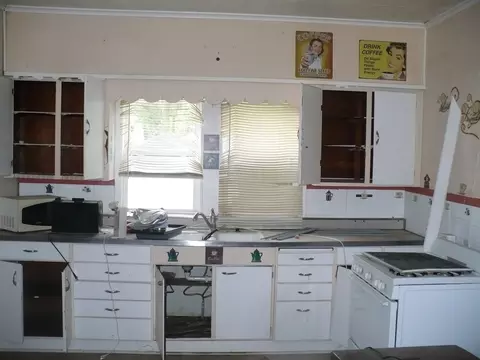620 Jerome Ave, Joliet, IL 60432 photo 3