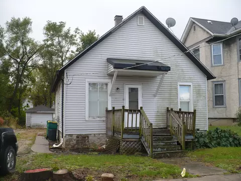 620 Jerome Ave, Joliet, IL 60432