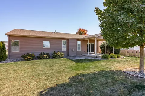 Exterior - 2267 Emory Ln, Normal, IL 61761 photo 9 of 10