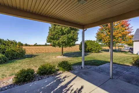 Exterior - 2267 Emory Ln, Normal, IL 61761 photo 6 of 10