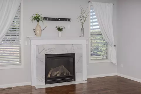 Living - 2267 Emory Ln, Normal, IL 61761 photo 2 of 6