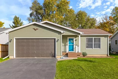 435 Lucerne Ln, Dekalb, IL 60115