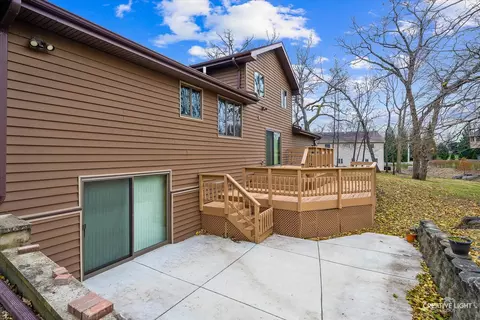 203 Oak Ct, Minooka, IL 60447 photo 27
