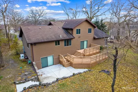 203 Oak Ct, Minooka, IL 60447 photo 31