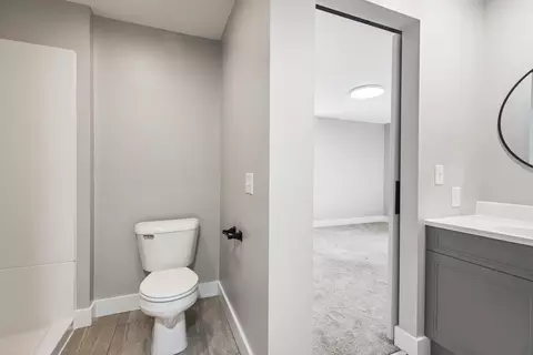 Bath - 409 E 26th St, Sterling, IL 61081 photo 5 of 5