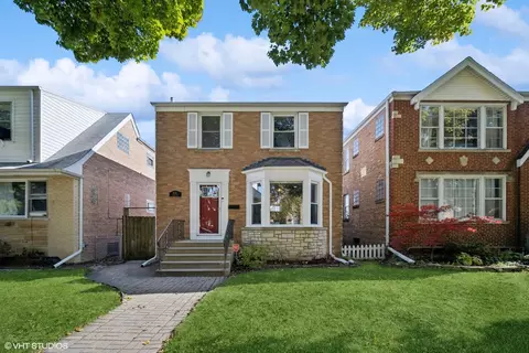 5125 N Mango Ave, Chicago, IL 60630