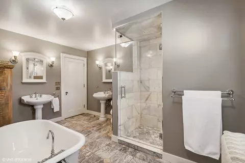 Bath - 306 E Center Ave, Lake Bluff, IL 60044 photo 1 of 4