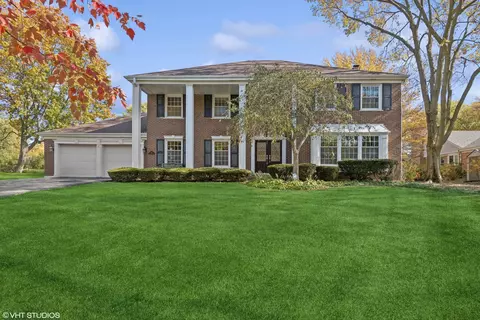 255 Cold Spring Rd, Barrington, IL 60010