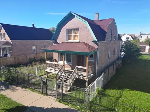 1250 N Springfield Ave, Chicago, IL 60651
