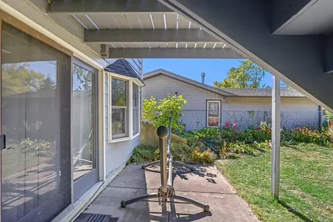 850 Western, Hoffman Estates, IL 60169 photo 34