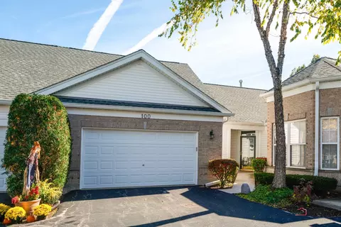 100 Enfield Ln, Grayslake, IL 60030
