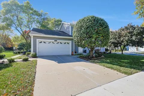 7232 Camden Rd, Downers Grove, IL 60516