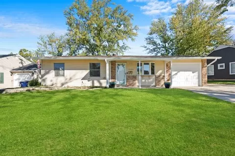 10262 Hibiscus Dr, Orland Park, IL 60462