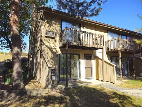 59 Vail Colony St #4, Fox Lake, IL 60020