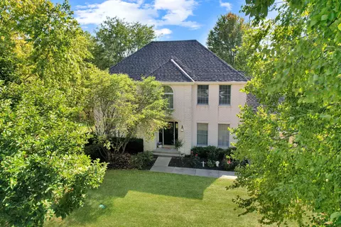 24740 W Park River Ln, Shorewood, IL 60404