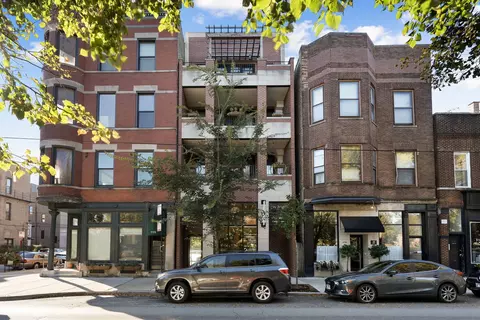 1137 W Webster Ave #3, Chicago, IL 60614