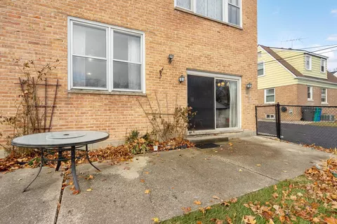 1457 S Wolf Rd, Hillside, IL 60162 photo 16