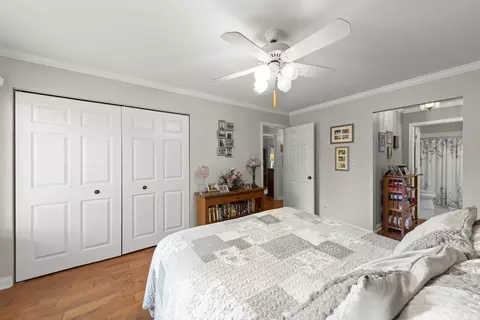 7286 Maplewood Ct #B, Willowbrook, IL 60527 photo 13