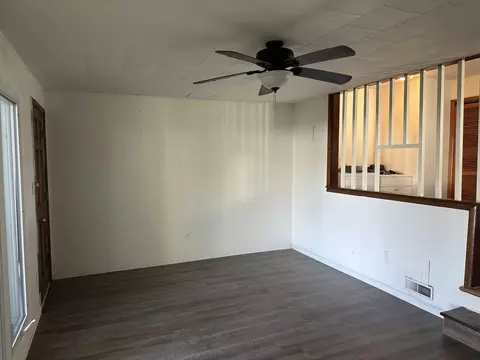 Living - 816 S 9th St, Mattoon, IL 61938 photo 3 of 3