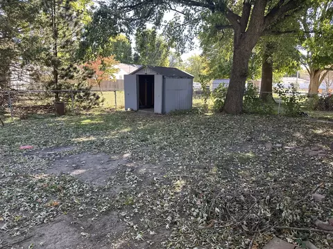 Exterior - 816 S 9th St, Mattoon, IL 61938 photo 3 of 3