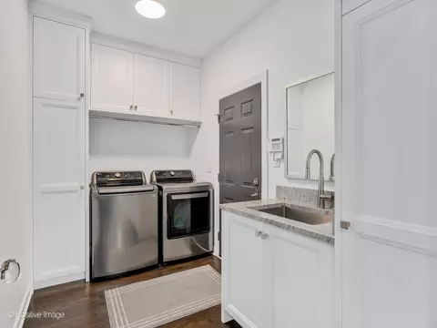 504 Kenmare Dr, Burr Ridge, IL 60527 photo 10