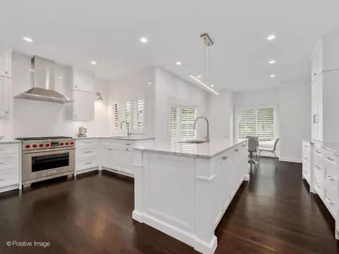 504 Kenmare Dr, Burr Ridge, IL 60527 photo 8
