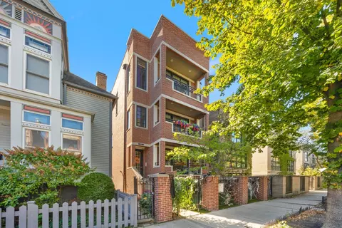 923 W Wrightwood Ave #2, Chicago, IL 60614