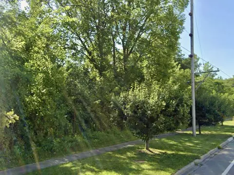1065 Northwestern Ave, Gurnee, IL 60031