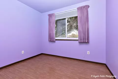 Bedroom - 601 Devonshire Ct #B, Mchenry, IL 60050 photo 4 of 4