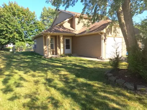 2147 Brittany Ln, Glendale Heights, IL 60139