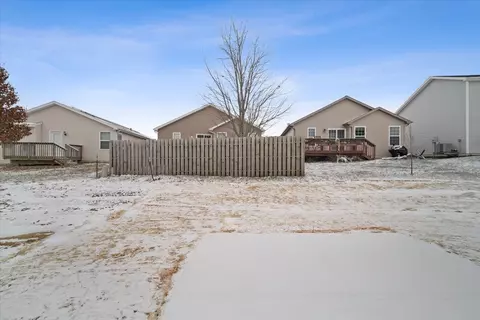 6 Eric Ct, Bloomington, IL 61704 photo 23
