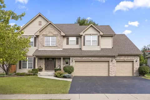 380 Bradford Cir, Batavia, IL 60510