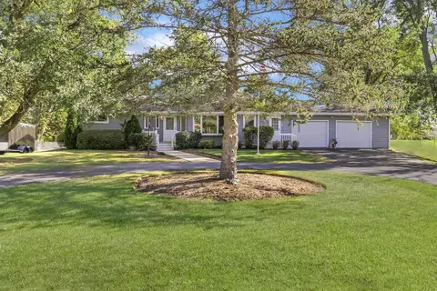 39325 N Winchester Rd, Wadsworth, IL 60083