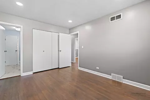 Bedroom - 601 Lance Dr, Des Plaines, IL 60016 photo 1 of 3