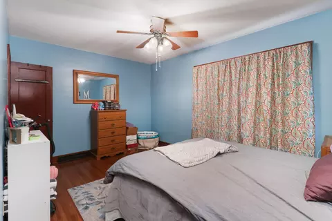 Bedroom - 625 Warren St, Chenoa, IL 61726 photo 1 of 9