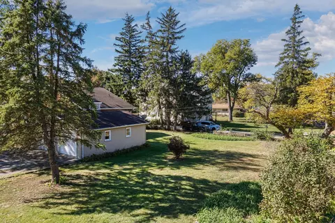 Exterior - 625 Warren St, Chenoa, IL 61726 photo 14 of 15
