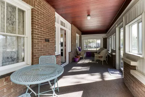 Exterior - 625 Warren St, Chenoa, IL 61726 photo 5 of 15
