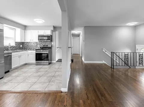 Entry Way - 7721 Sholer Ave, Bridgeview, IL 60455 photo 1 of 1