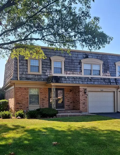 19 W131 Avenue Latour, Oak Brook, IL 60523