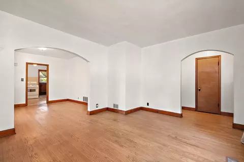Living - 3756 Stella Blvd, Steger, IL 60475 photo 3 of 4