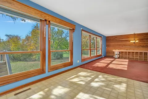 5690 Barrington Rd, Morris, IL 60450 photo 7