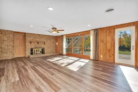 5690 Barrington Rd, Morris, IL 60450 photo 19