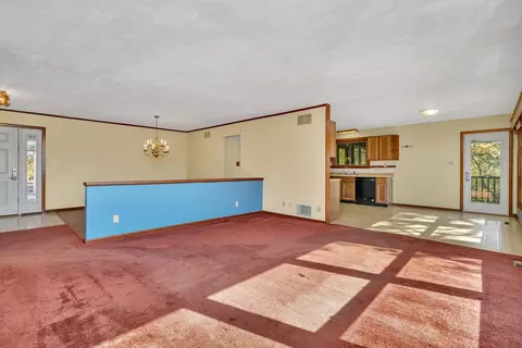 5690 Barrington Rd, Morris, IL 60450 photo 6