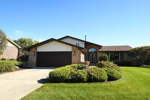 17169 Kropp Ct, Orland Park, IL 60467