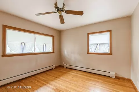 Bedroom - 3740 Keith Ave, Gurnee, IL 60031 photo 2 of 2