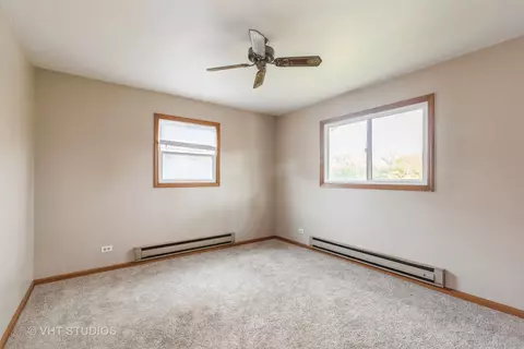 Bedroom - 3740 Keith Ave, Gurnee, IL 60031 photo 1 of 2
