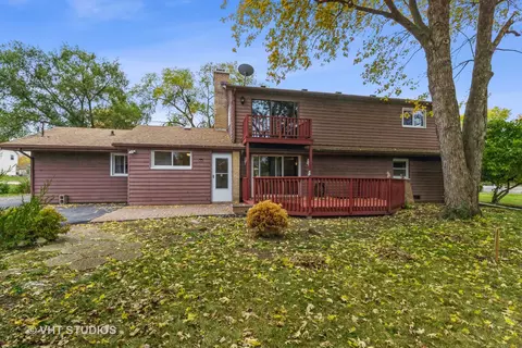 Exterior - 3740 Keith Ave, Gurnee, IL 60031 photo 3 of 4